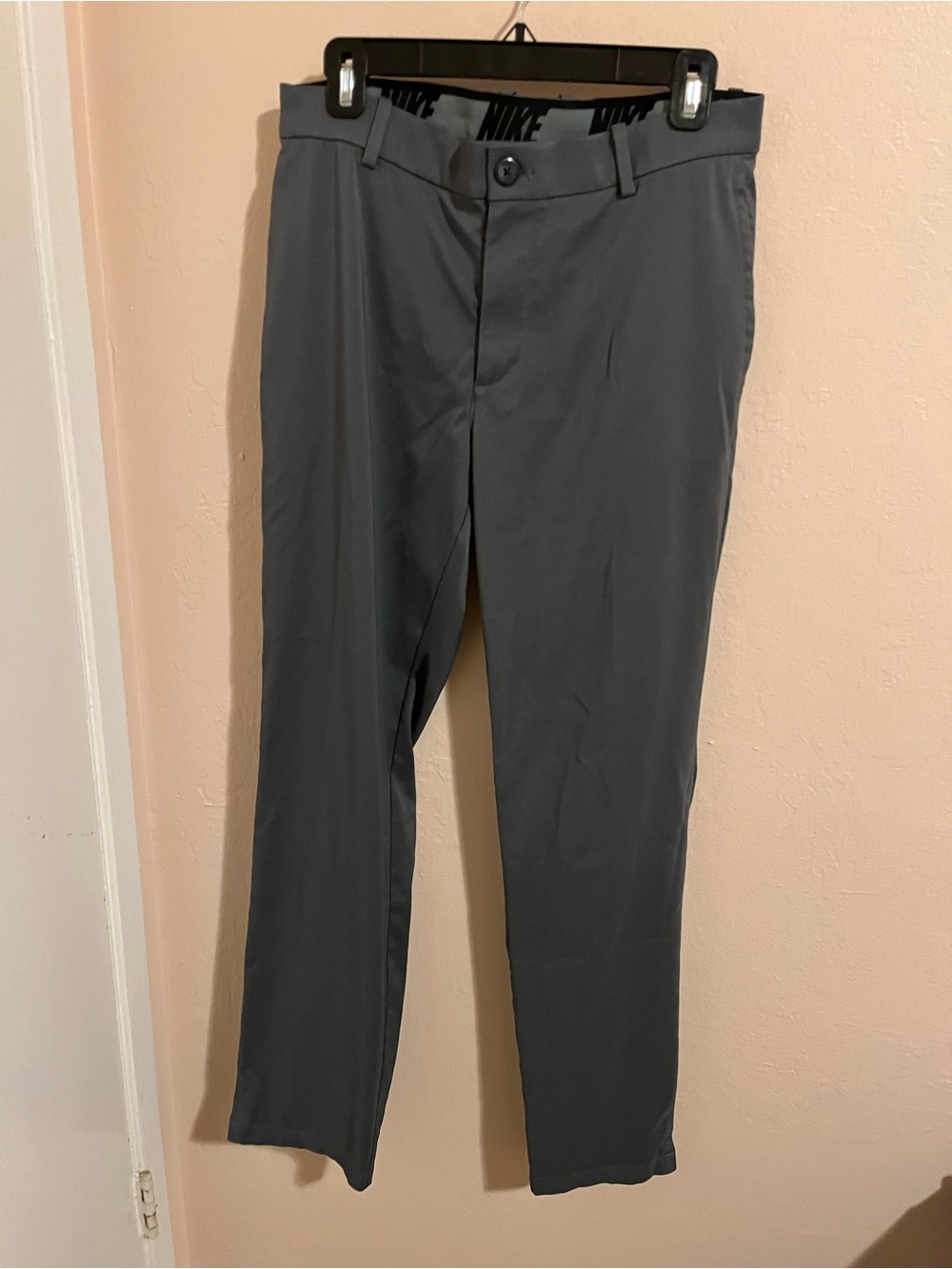 Nike Men’ dri fits Dark Gray Golf/Performance Pants